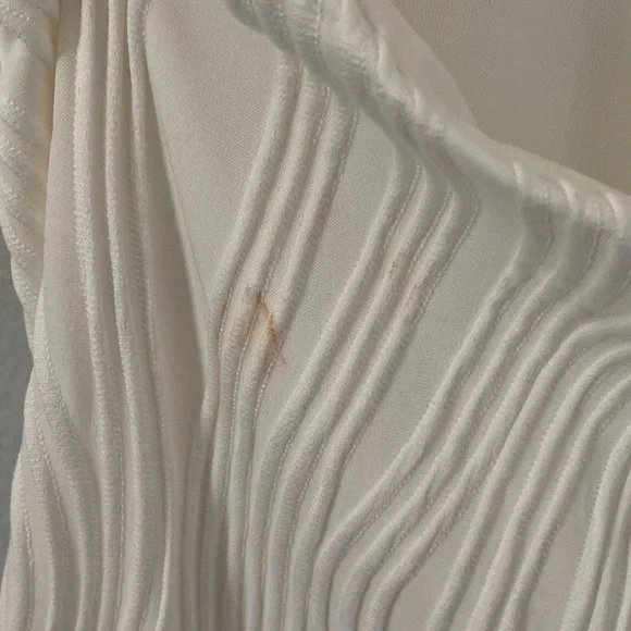 Versona women’s white halter mini dress size 4 grad party bridal honeymoon LWD - Picture 7 of 8